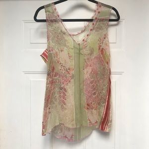 Women’s shirt